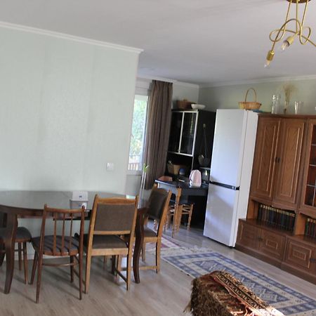 Apartamento Nunuka House Tserovani Exterior foto